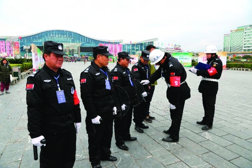 十大外围足球平台app_大爱无疆界,汉藏一家亲----萍乡卫校迎来首批西藏班学生(图2) 十大外围足球平台app